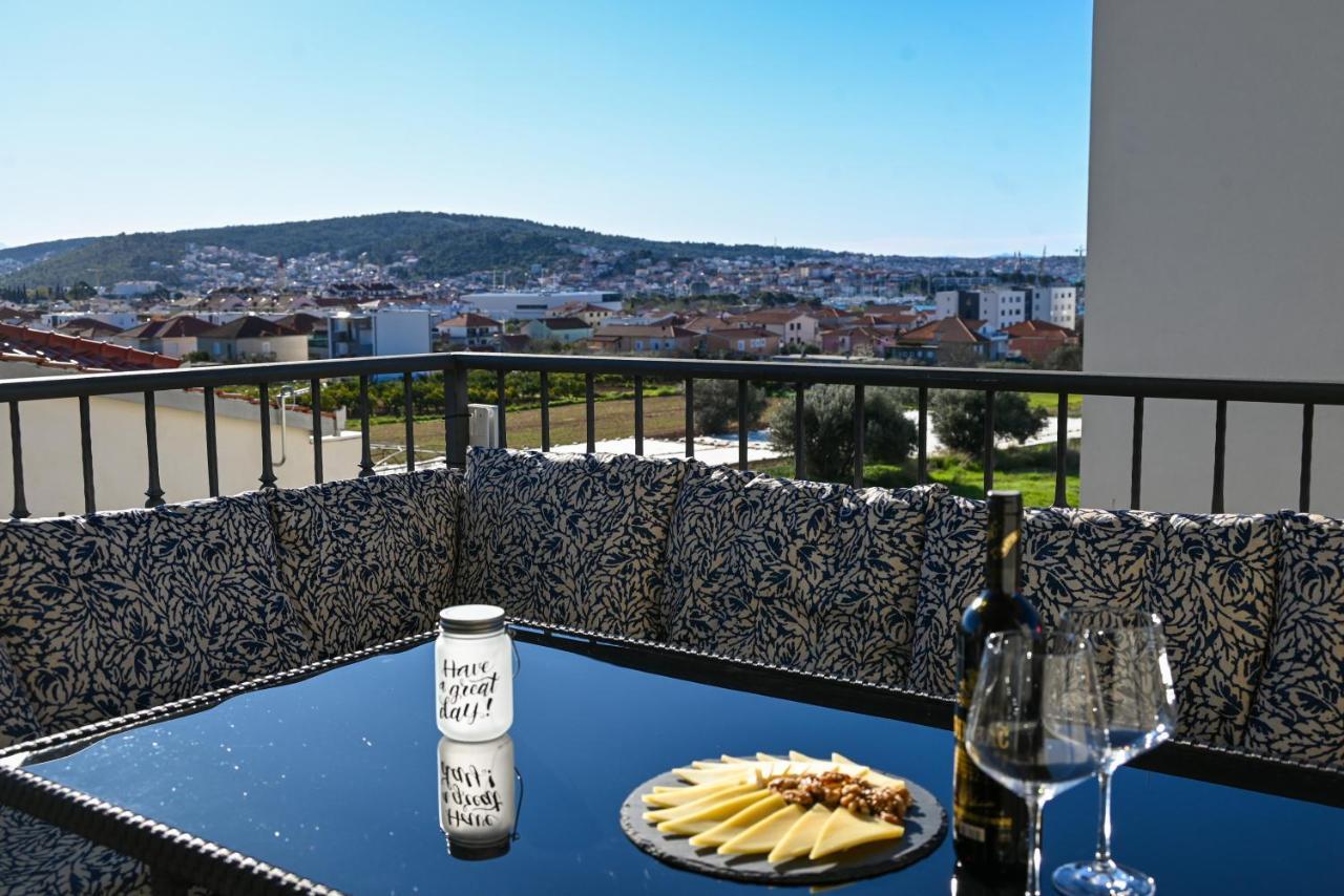 Apartment Marko Trogir Exteriör bild