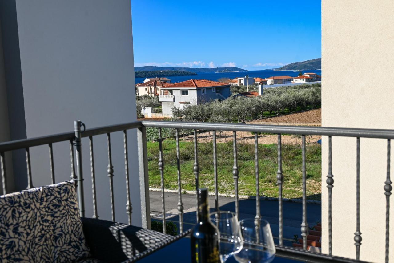 Apartment Marko Trogir Exteriör bild