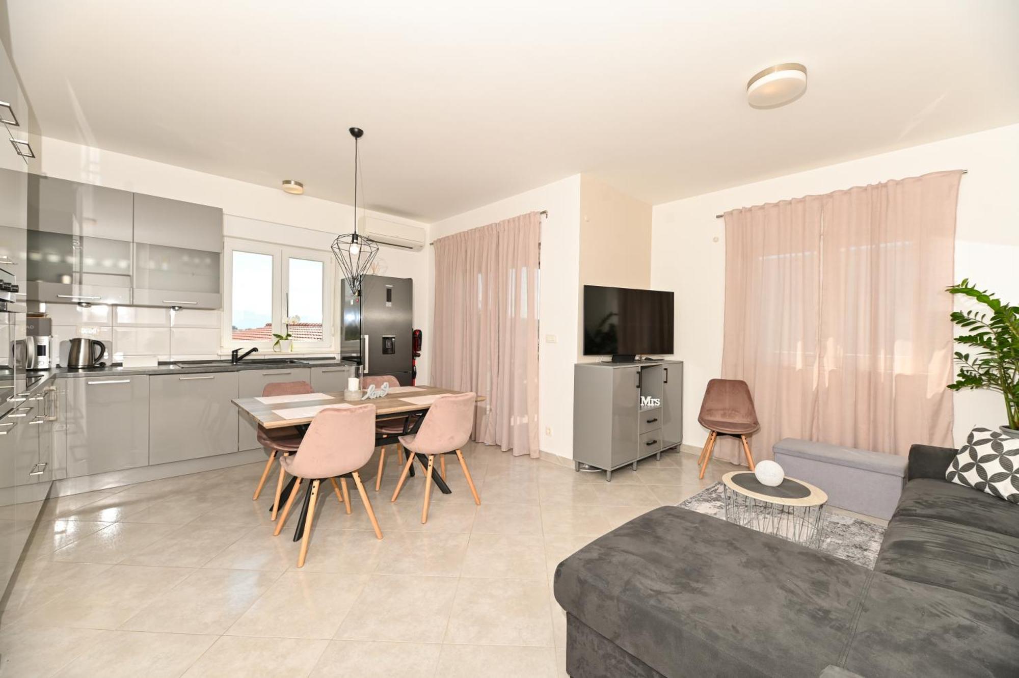 Apartment Marko Trogir Exteriör bild